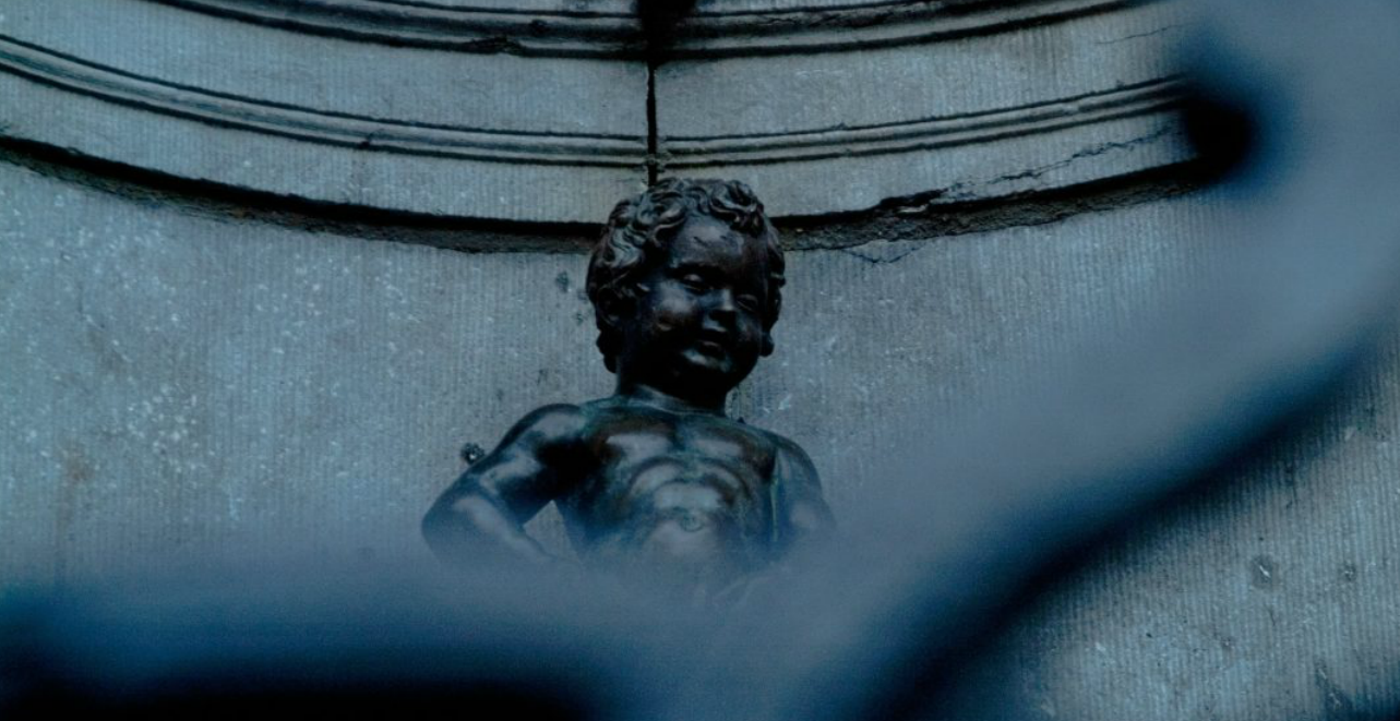 Με κυπριακή βράκα ντύθηκε το Manneken Pis στις Βρυξέλλες για την Ημέρα Ανεξαρτησίας – Δείτε τα πλάνα
