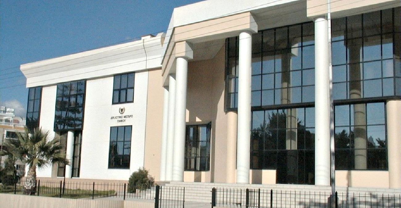 &Alpha;&pi;&omicron;&phi;&upsilon;&lambda;&alpha;&kappa;ί&sigma;&tau;&eta;&kappa;&epsilon; &upsilon;&pi;ό ό&rho;&omicron;&upsilon;&sigmaf; &gamma;&upsilon;&nu;&alpha;ί&kappa;&alpha; &sigma;&tau;&eta;&nu; &upsilon;&pi;ό&theta;&epsilon;&sigma;&eta; &epsilon;&mu;&pi;&rho;&eta;&sigma;&mu;ώ&nu; &tau;&eta;&sigmaf; &Pi;ά&phi;&omicron;&upsilon; - &Tau;&iota; &upsilon;&pi;&omicron;&sigma;&tau;ή&rho;&iota;&xi;&epsilon; &eta; &upsilon;&pi;&epsilon;&rho;ά&sigma;&pi;&iota;&sigma;&eta;