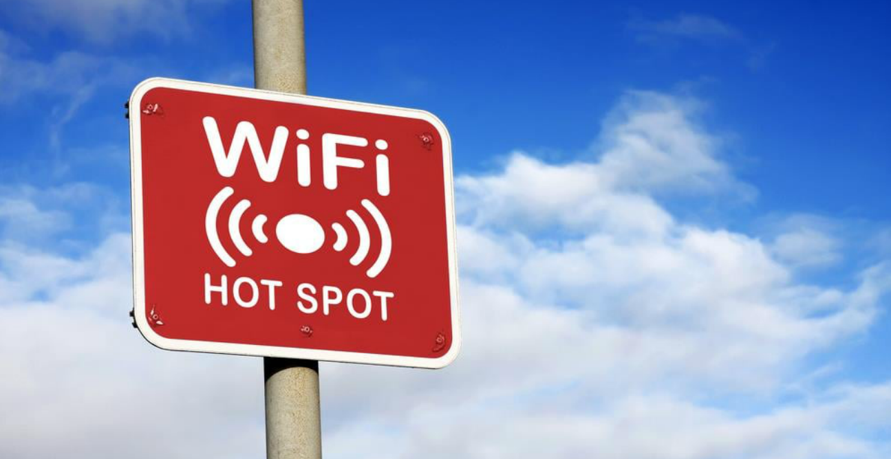 &Tau;&omicron; WiFi &mu;&alpha;&sigmaf; &kappa;&alpha;&tau;&alpha;&sigma;&kappa;&omicron;&pi;&epsilon;ύ&epsilon;&iota; &alpha;&kappa;ό&mu;&eta; &kappa;&alpha;&iota; &alpha;&nu; &delta;&epsilon;&nu; έ&chi;&omicron;&upsilon;&mu;&epsilon; &mu;&alpha;&zeta;ί &mu;&alpha;&sigmaf; &kappa;&iota;&nu;&eta;&tau;ό &tau;&eta;&lambda;έ&phi;&omega;&nu;&omicron; - &Pi;ώ&sigmaf; &lambda;&epsilon;&iota;&tau;&omicron;&upsilon;&rho;&gamma;&epsilon;ί