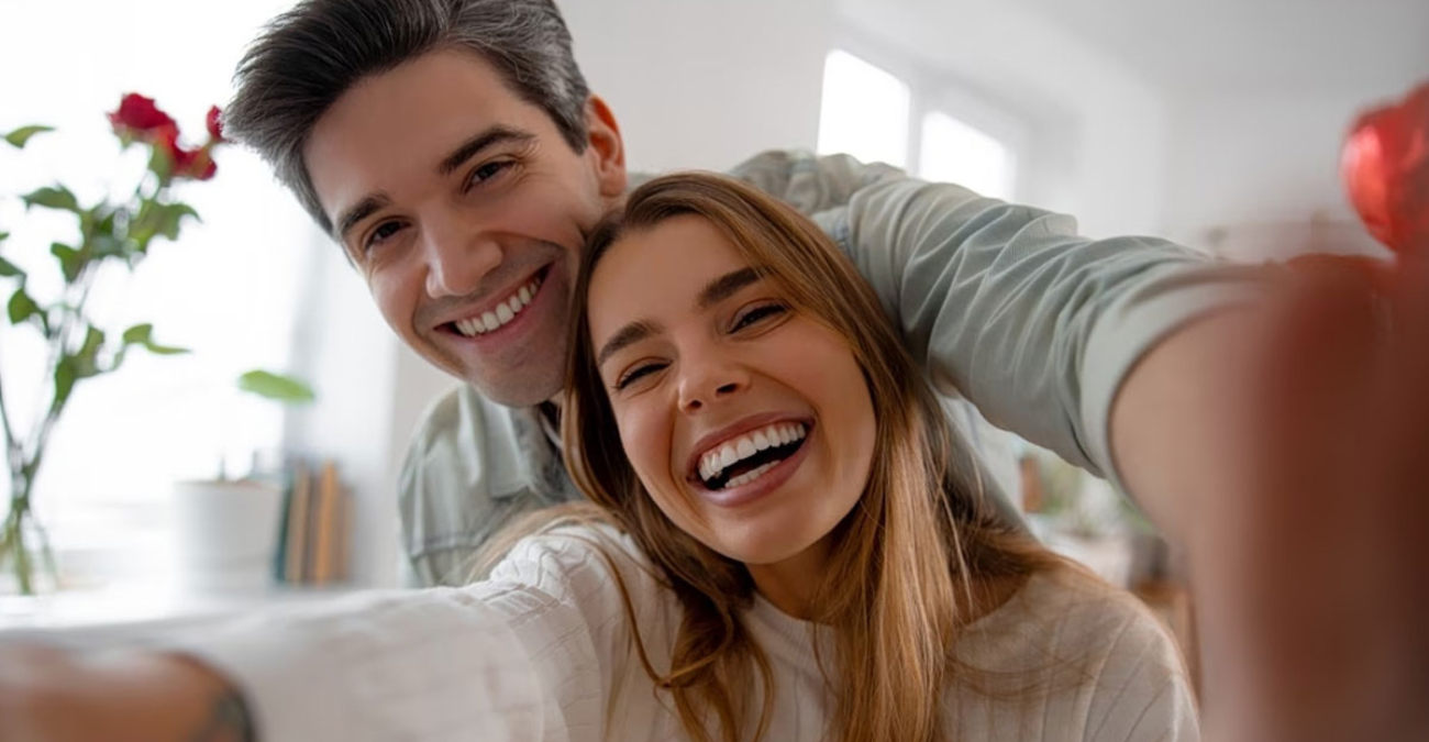 &Tau;&alpha; &sigma;&eta;&mu;ά&delta;&iota;&alpha; &pi;&omicron;&upsilon; &delta;&epsilon;ί&chi;&nu;&omicron;&upsilon;&nu; &alpha;&nu; &pi;&rho;&omicron;&chi;&omega;&rho;ά&epsilon;&iota; &eta; &sigma;&chi;έ&sigma;&eta; &sigma;&omicron;&upsilon;