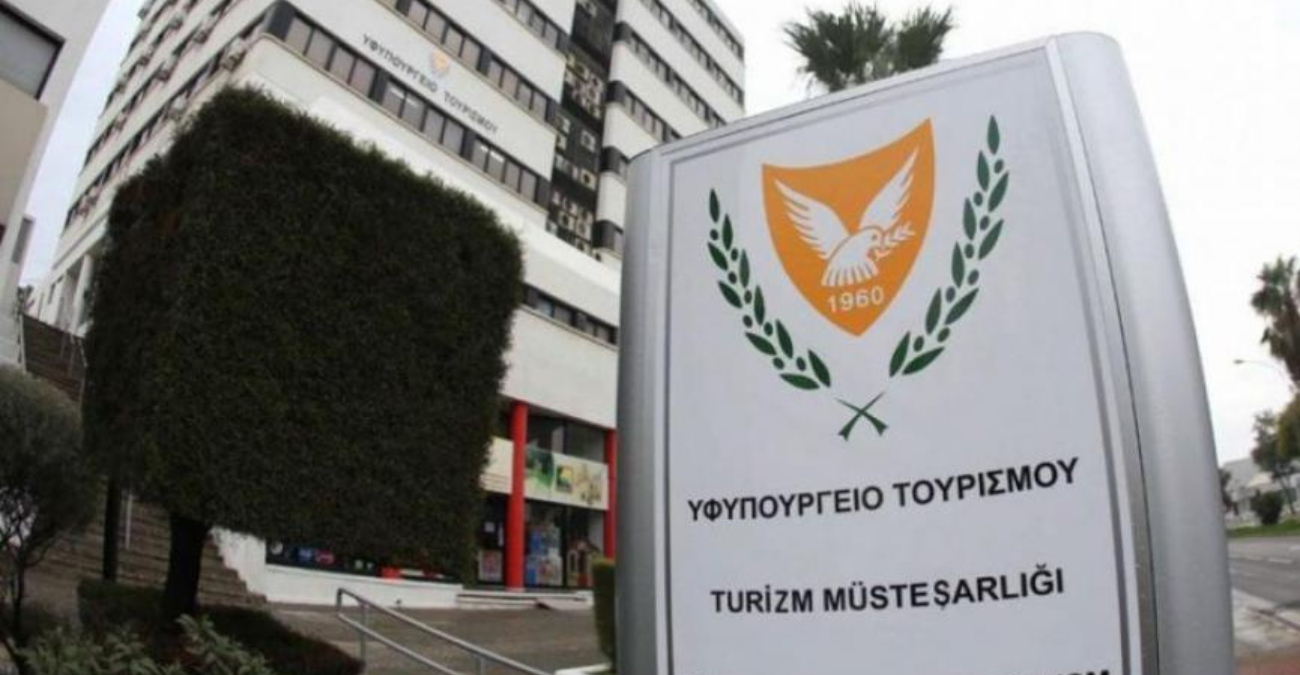Νέα «βόμβα» στο Υφυπουργείο Τουρισμού – Αμφισβητεί