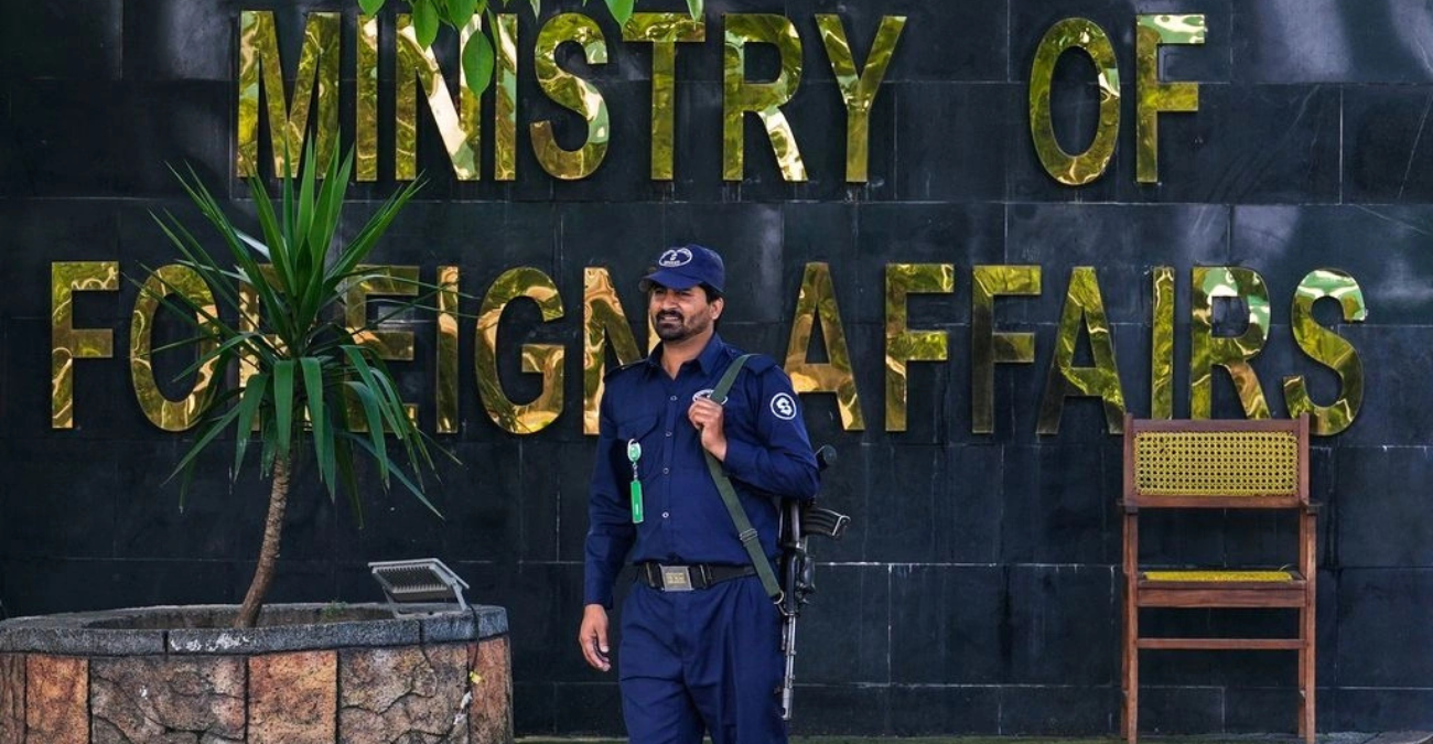 Στο Ιράν αντιπροσωπεία του Πακιστάν για νέες συνομιλίες-WSJ:«Κατ΄αρχήν συμφωνία για συνάντηση»