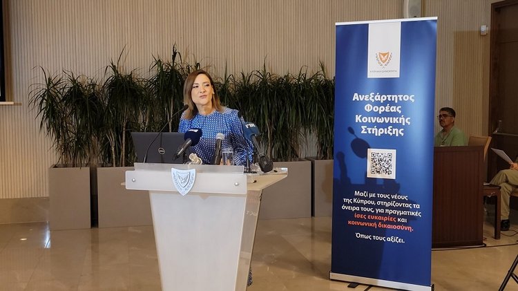 «Από το 2014 μέχρι σήμερα απέδειξε ότι μοναδική του προτεραιότητα και αποστολή είναι η παροχή βοήθειας σε Κύπριους φοιτητές» «Από το 2014 μέχρι σήμερα απέδειξε ότι μοναδική του προτεραιότητα και αποστολή είναι η παροχή βοήθειας σε Κύπριους φοιτητές»