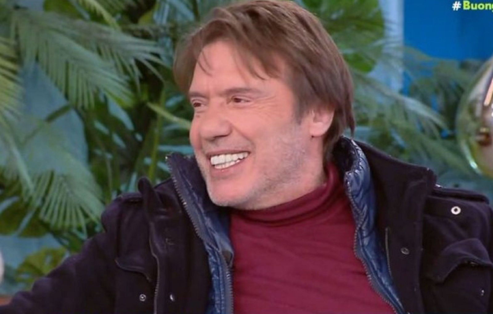 &Sigma;&tau;&rho;ά&tau;&omicron;&sigmaf; &Tau;&zeta;ώ&rho;&tau;&zeta;&omicron;&gamma;&lambda;&omicron;&upsilon;: &Alpha;&nu;&tau;έ&delta;&rho;&alpha;&sigma;&epsilon; &mu;&epsilon; &epsilon;&rho;ώ&tau;&eta;&sigma;&eta; &delta;&eta;&mu;&omicron;&sigma;&iota;&omicron;&gamma;&rho;ά&phi;&omicron;&upsilon; &ndash; &laquo;&Pi;&rho;ώ&tau;&eta; &phi;&omicron;&rho;ά &alpha;&kappa;&omicron;ύ&omega; ό&tau;&iota; &chi;&omega;&rho;ί&sigma;&alpha;&mu;&epsilon; &mu;&epsilon; &tau;&eta; &Sigma;&omicron;&phi;ί&alpha; &Mu;&alpha;&rho;&iota;ό&lambda;&alpha;; &Delta;&epsilon;&nu; &tau;&omicron; &epsilon;ί&pi;&alpha;&raquo;