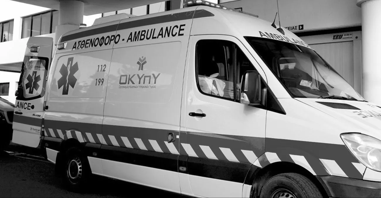 Tραγωδία στη Λευκωσία: Νεκρός οδηγός που έχασε τον έλεγχο και κατέληξε σε πινακίδα – Τι εξετάζει η Αστυνομία