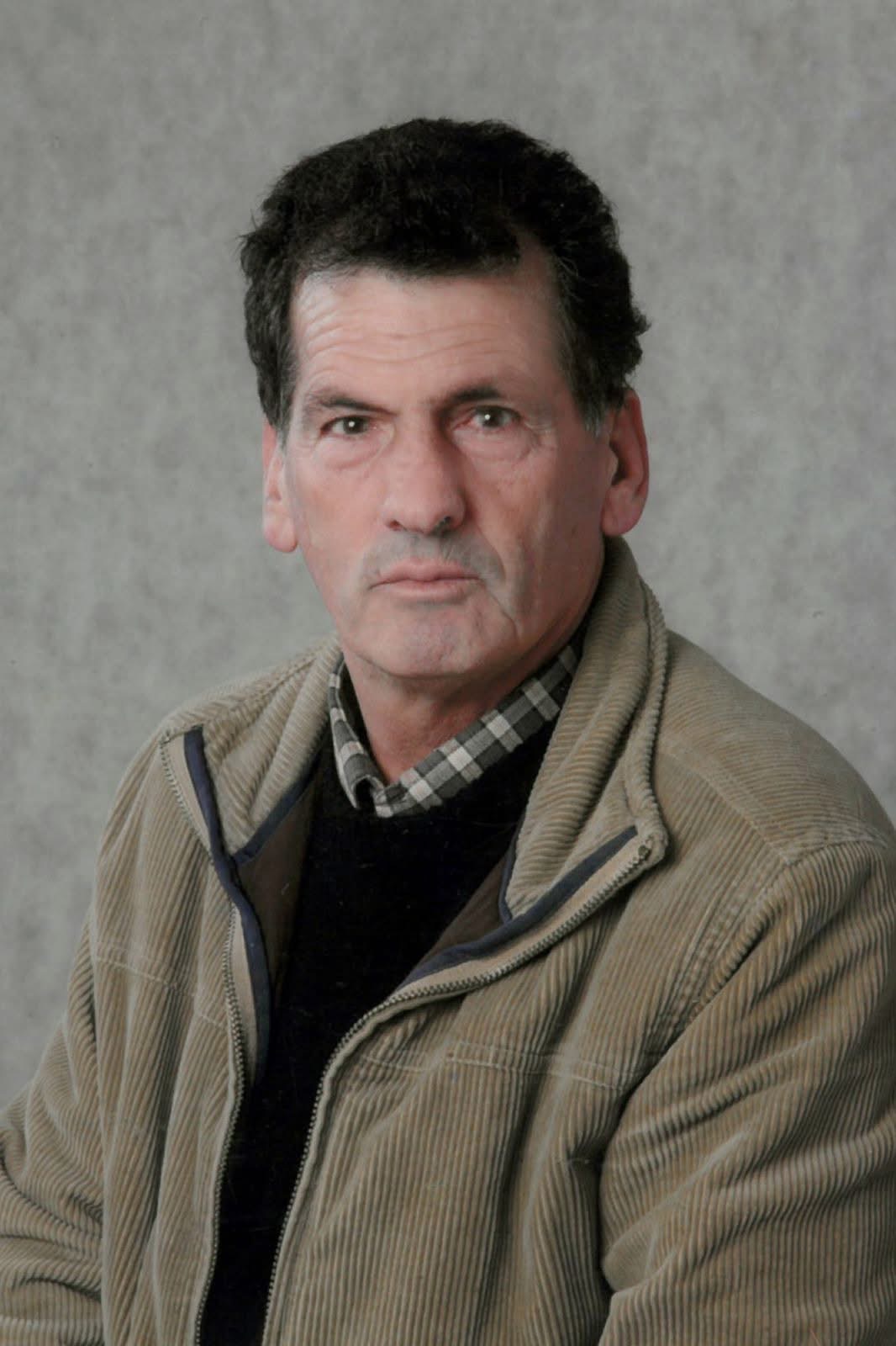 Θρήνος για τον θάνατο του Χαράλαμπου Θεοδώρου – Η παράκληση της οικογένειας