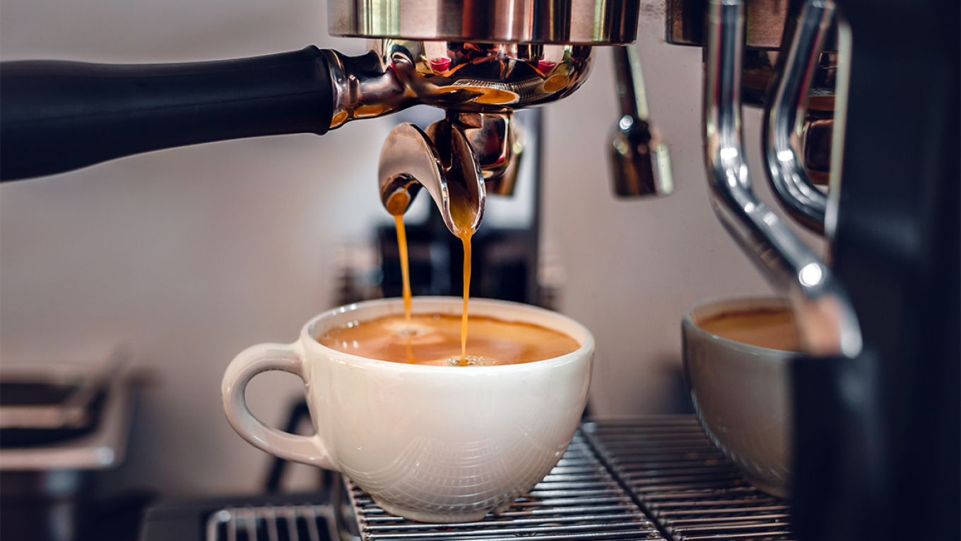 &Tau;&iota; &sigma;&upsilon;&mu;&beta;&alpha;ί&nu;&epsilon;&iota; &sigma;&tau;&omicron;&nu; &omicron;&rho;&gamma;&alpha;&nu;&iota;&sigma;&mu;ό &mu;&alpha;&sigmaf; &alpha;&nu; &pi;ί&nu;&omicron;&upsilon;&mu;&epsilon; &kappa;&alpha;&phi;έ &kappa;ά&theta;&epsilon; &mu;έ&rho;&alpha;