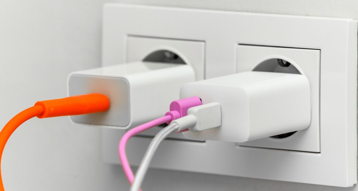 A&phi;ή&nu;&epsilon;&iota;&sigmaf; &tau;&omicron;&nu; &phi;&omicron;&rho;&tau;&iota;&sigma;&tau;ή &sigma;&upsilon;&nu;έ&chi;&epsilon;&iota;&alpha; &sigma;&tau;&eta;&nu; &pi;&rho;ί&zeta;&alpha;; &Pi;ό&sigma;&omicron; &sigma;&omicron;&upsilon; &kappa;&omicron;&sigma;&tau;ί&zeta;&epsilon;&iota;