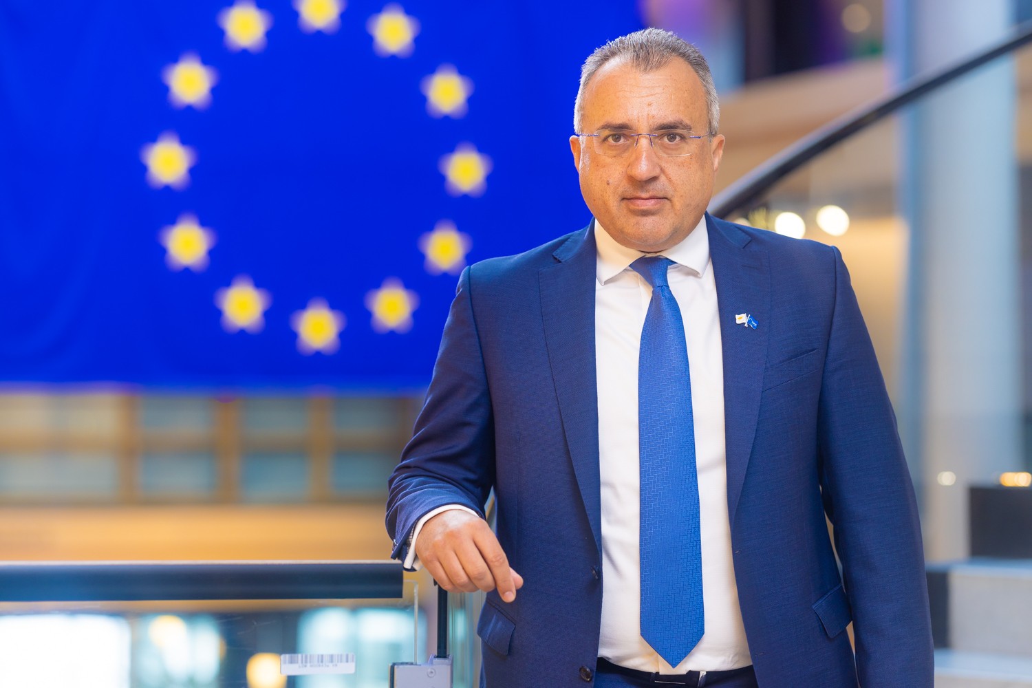 Ιστορική απόφαση – Μνημείο για τα Θύματα και τους Αγνοουμένους της Εισβολής στο ΕΚ με πρωτοβουλία Χατζηπαντέλα