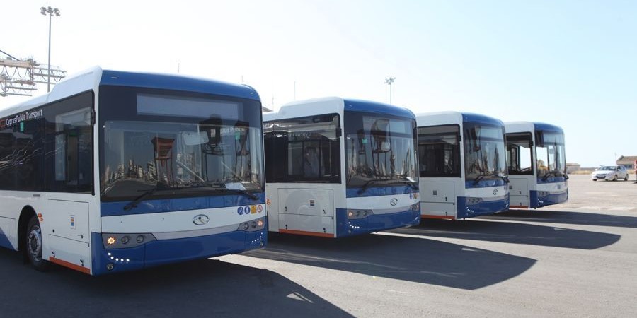 Αυτή κι αν είναι… έξυπνη – Η πιο «αλλόκοτη» στάση λεωφορείων που έγινε viral Αυτή κι αν είναι… έξυπνη – Η πιο «αλλόκοτη» στάση λεωφορείων που έγινε viral