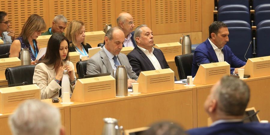 Ερωτήσεις, κριτική και μέτρα στήριξης: Η Βουλή στρίμωξε Υπουργούς για τις ευθύνες στη φωτιά της Λεμεσού