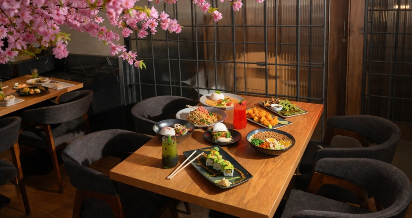 Το εστιατόριο που θα σε συναρπάσει αυτή την περίοδο - Ανθισμένες κερασιές, platters για sharing και νέες γεύσεις