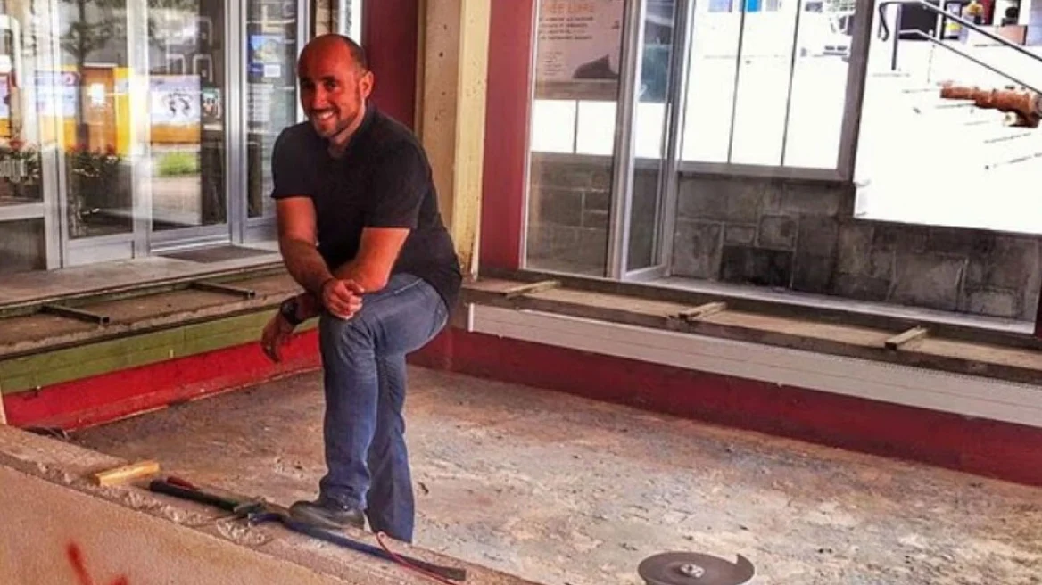 &Omicron;&iota; &phi;&omega;&tau;&omicron;&gamma;&rho;&alpha;&phi;ί&epsilon;&sigmaf; &pi;&omicron;&upsilon; &laquo;&kappa;&alpha;ί&nu;&epsilon;&raquo; &tau;&omicron;&upsilon;&sigmaf; &iota;&delta;&iota;&omicron;&kappa;&tau;ή&tau;&epsilon;&sigmaf; &tau;&omicron;&upsilon; &mu;&pi;&alpha;&rho; &sigma;&tau;&omicron; &Kappa;&rho;&alpha;&nu; &Mu;&omicron;&nu;&tau;&alpha;&nu;ά: &Sigma;&tau;&omicron; &mu;&iota;&kappa;&rho;&omicron;&sigma;&kappa;ό&pi;&iota;&omicron; &gamma;&iota;&alpha; &alpha;&nu;&theta;&rho;&omega;&pi;&omicron;&kappa;&tau;&omicron;&nu;ί&alpha; &epsilon;&xi; &alpha;&mu;&epsilon;&lambda;&epsilon;ί&alpha;&sigmaf;