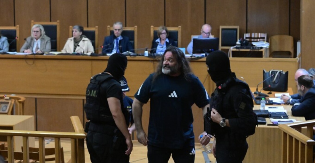 &Chi;&rho;&upsilon;&sigma;ή &Alpha;&upsilon;&gamma;ή: &Sigma;ή&mu;&epsilon;&rho;&alpha; &eta; &alpha;&pi;ό&phi;&alpha;&sigma;&eta; &tau;&omicron;&upsilon; &Epsilon;&phi;&epsilon;&tau;&epsilon;ί&omicron;&upsilon; &pi;&epsilon;&rho;ί &tau;&eta;&sigmaf; &epsilon;&nu;&omicron;&chi;ή&sigmaf; &tau;&omega;&nu; 42 &kappa;&alpha;&tau;&eta;&gamma;&omicron;&rho;&omicron;ύ&mu;&epsilon;&nu;&omega;&nu;