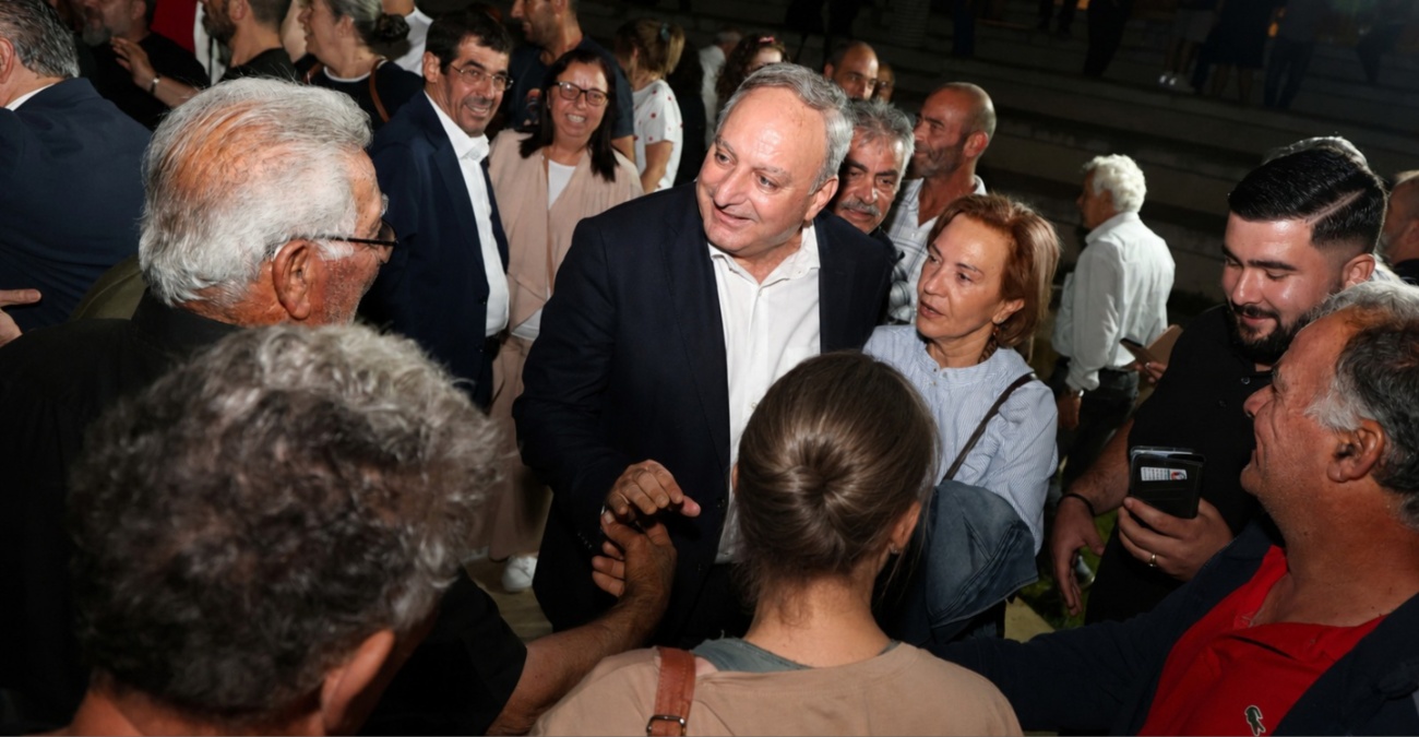&Sigma;&tau;&epsilon;&phi;ά&nu;&omicron;&upsilon;: &Tau;&omicron; &Alpha;&Kappa;&Epsilon;&Lambda; &theta;&alpha; &mu;&epsilon;&tau;&alpha;&tau;&rho;έ&psi;&epsilon;&iota; &tau;&eta;&nu; &iota;&sigma;&chi;&upsilon;&rho;ή &epsilon;&nu;&tau;&omicron;&lambda;ή &epsilon;&nu;&tau;ό&sigmaf; &Beta;&omicron;&upsilon;&lambda;ή&sigmaf; &sigma;&epsilon; &pi;&omicron;&lambda;&iota;&tau;&iota;&kappa;έ&sigmaf;