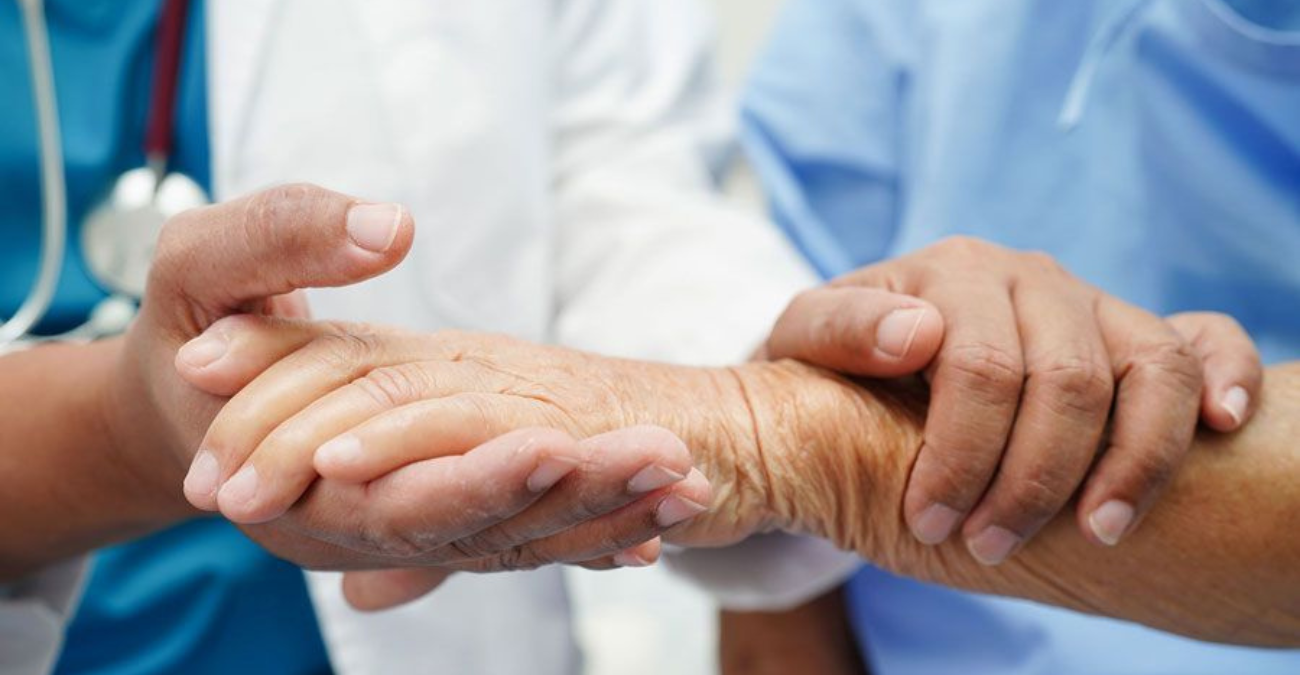 VIDEO - &Alpha;&pi;&omicron;&kappa;ά&lambda;&upsilon;&psi;&eta; &Omicron;&Sigma;&Alpha;&Kappa;: &Eta; &alpha;&pi;ί&sigma;&tau;&epsilon;&upsilon;&tau;&eta; &delta;&iota;&kappa;&alpha;&iota;&omicron;&lambda;&omicron;&gamma;ί&alpha; &gamma;&iota;&alpha; &tau;&eta;&nu; &kappa;&alpha;&theta;&upsilon;&sigma;&tau;έ&rho;&eta;&sigma;&eta; &beta;&iota;&omicron;&psi;&iota;ώ&nu; &alpha;&sigma;&theta;&epsilon;&nu;ώ&nu;