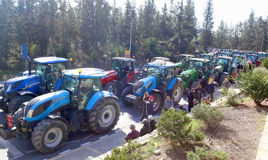 Έ&xi;&omega; &alpha;&pi;ό &tau;&omicron;&nu; &Kappa;&Omicron;&Alpha;&Pi; &omicron;&iota; &alpha;&gamma;&rho;ό&tau;&epsilon;&sigmaf; &mu;&epsilon; &tau;&alpha; &tau;&rho;&alpha;&kappa;&tau;έ&rho; &tau;&omicron;&upsilon;&sigmaf; &tau;&eta; &Delta;&epsilon;&upsilon;&tau;έ&rho;&alpha; - &laquo;&Alpha;&nu;&tau;&iota;&mu;έ&tau;&omega;&pi;&omicron;&iota; &mu;&epsilon; &sigma;&omicron;&beta;&alpha;&rho;ά &zeta;&eta;&tau;ή&mu;&alpha;&tau;&alpha;&raquo;