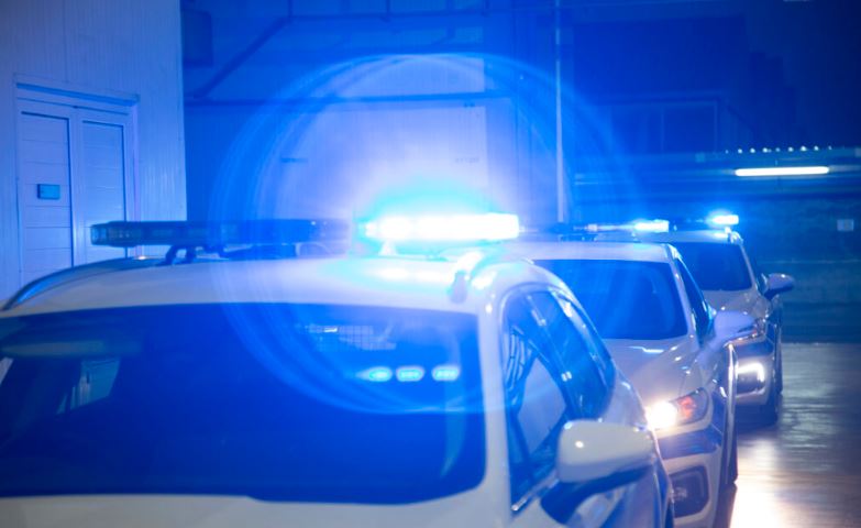 Έ&nu;&tau;&omicron;&nu;&eta; &eta; &delta;&rho;ά&sigma;&eta; &tau;&eta;&sigmaf; &Alpha;&sigma;&tau;&upsilon;&nu;&omicron;&mu;ί&alpha;&sigmaf;: &Epsilon;&pi;&tau;ά &sigma;&upsilon;&lambda;&lambda;ή&psi;&epsilon;&iota;&sigmaf; - &Omicron;&delta;ή&gamma;&eta;&sigma;&eta; &chi;&omega;&rho;ί&sigmaf; ά&delta;&epsilon;&iota;&alpha;, &pi;&alpha;&rho;ά&nu;&omicron;&mu;&eta; &alpha;&pi;&alpha;&sigma;&chi;ό&lambda;&eta;&sigma;&eta; &kappa;&alpha;&iota; &pi;&alpha;&rho;ά&nu;&omicron;&mu;&eta; &delta;&iota;&alpha;&mu;&omicron;&nu;ή