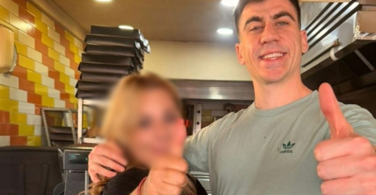 &Alpha;&pi;&omicron;&chi;ώ&rho;&eta;&sigma;&eta;-&beta;ό&mu;&beta;&alpha; &alpha;&pi;ό &tau;&omicron; &kappa;ό&mu;&mu;&alpha; &tau;&omicron;&upsilon; &Phi;&epsilon;&iota;&delta;ί&alpha;: &laquo;&Tau;&alpha; &beta;&rho;ό&nu;&tau;&eta;&xi;&epsilon;&raquo; &kappa;&alpha;&iota; έ&phi;&upsilon;&gamma;&epsilon; &upsilon;&pi;&omicron;&psi;ή&phi;&iota;&alpha;, &alpha;&phi;ή&nu;&omicron;&nu;&tau;&alpha;&sigmaf; &alpha;&iota;&chi;&mu;έ&sigmaf; &ndash; &laquo;&Delta;&epsilon;&nu; έ&chi;&omega; &phi;&omega;&nu;ή&raquo;