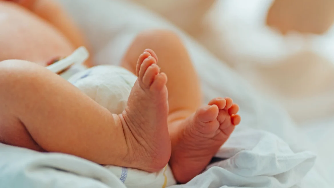 Νεκρό βρέφος σε σπίτι στο Ηράκλειο, το γέννησε φοιτήτρια και ισχυρίζεται πως δεν γνώριζε ότι ήταν έγκυος