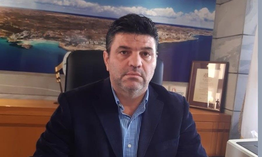 &Delta;ή&mu;&alpha;&rho;&chi;&omicron;&sigmaf; &Alpha;&gamma;. &Nu;ά&pi;&alpha;&sigmaf; &gamma;&iota;&alpha; &Alpha;&pi;&omicron;&kappa;&alpha;&lambda;ύ&psi;&epsilon;&iota;&sigmaf; Channel 4: &laquo;&Nu;&alpha; &pi;&alpha;&tau;&alpha;&chi;&theta;&omicron;ύ&nu; &phi;&alpha;&iota;&nu;ό&mu;&epsilon;&nu;&alpha; &pi;&omicron;&upsilon; &epsilon;&mu;&phi;&alpha;&nu;ί&zeta;&omicron;&nu;&tau;&alpha;&iota; &sigma;&tau;&omicron; &beta;ί&nu;&tau;&epsilon;&omicron; &alpha;&nu; &alpha;&pi;&omicron;&delta;&epsilon;&iota;&chi;&theta;&omicron;ύ&nu;&raquo;