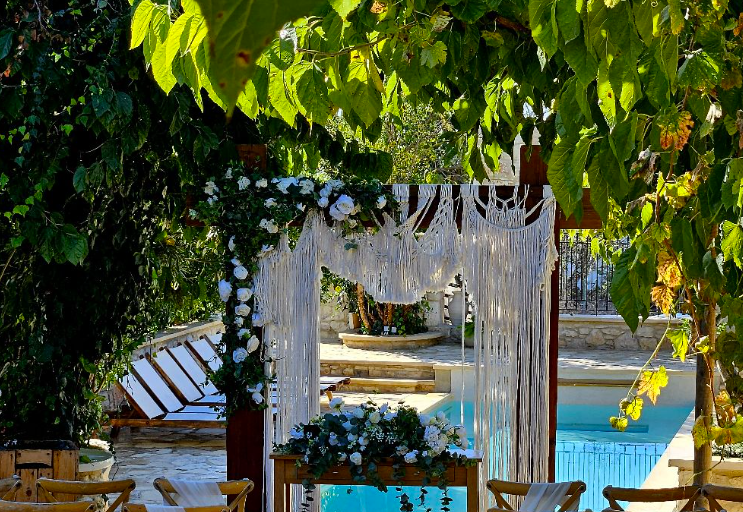 Κατάλυμα του 1919 ανακαινίστηκε σε ένα πολυτελή χώρο φιλοξενίας με 8 σουίτες – Ξεχωρίζει το νέο εστιατόριο – Δείτε φωτογραφίες