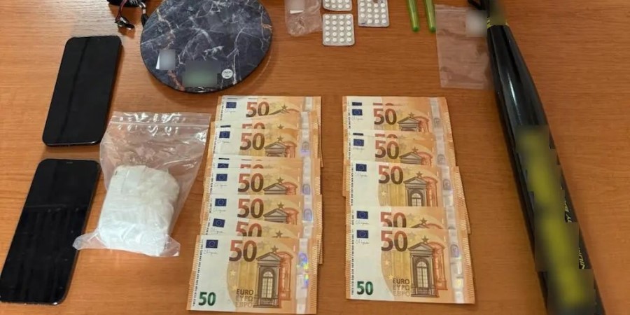 Ποινική δίωξη σε πρώην αστυνομικό και TikToker – Πώς συνελήφθη για διακίνηση ναρκωτικών – Τι βρήκαν στο σπίτι του Ποινική δίωξη σε πρώην αστυνομικό και TikToker – Πώς συνελήφθη για διακίνηση ναρκωτικών – Τι βρήκαν στο σπίτι του