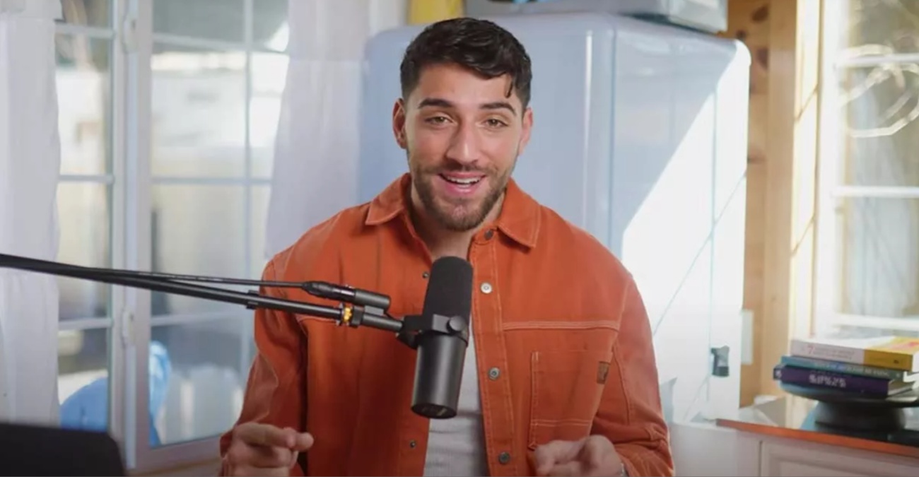 Έτρωγε αποκλειστικά κρέας για 60 μέρες – Δείτε τις αλλαγές στο σώμα του Έτρωγε αποκλειστικά κρέας για 60 μέρες – Δείτε τις αλλαγές στο σώμα του