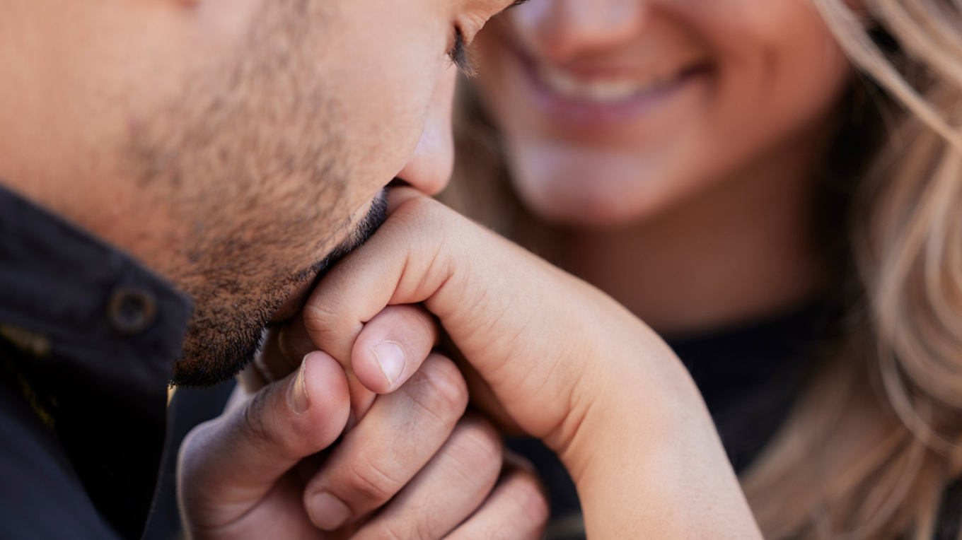 &Sigma;&epsilon;&xi;&omicron;&upsilon;&alpha;&lambda;&iota;&kappa;ή &epsilon;&pi;ί&theta;&epsilon;&sigma;&eta; &tau;&omicron; &chi;&epsilon;&iota;&rho;&omicron;&phi;ί&lambda;&eta;&mu;&alpha; &chi;&omega;&rho;ί&sigmaf;... &sigma;&upsilon;&nu;&alpha;ί&nu;&epsilon;&sigma;&eta; &sigma;&tau;&eta;&nu; &Iota;&sigma;&pi;&alpha;&nu;ί&alpha; - &Tau;&omicron; &pi;&epsilon;&rho;&iota;&sigma;&tau;&alpha;&tau;&iota;&kappa;ό-&laquo;&kappa;&alpha;&tau;&alpha;&lambda;ύ&tau;&eta;&sigmaf;&raquo; &gamma;&iota;&alpha; &tau;&eta;&nu; &alpha;&pi;ό&phi;&alpha;&sigma;&eta;