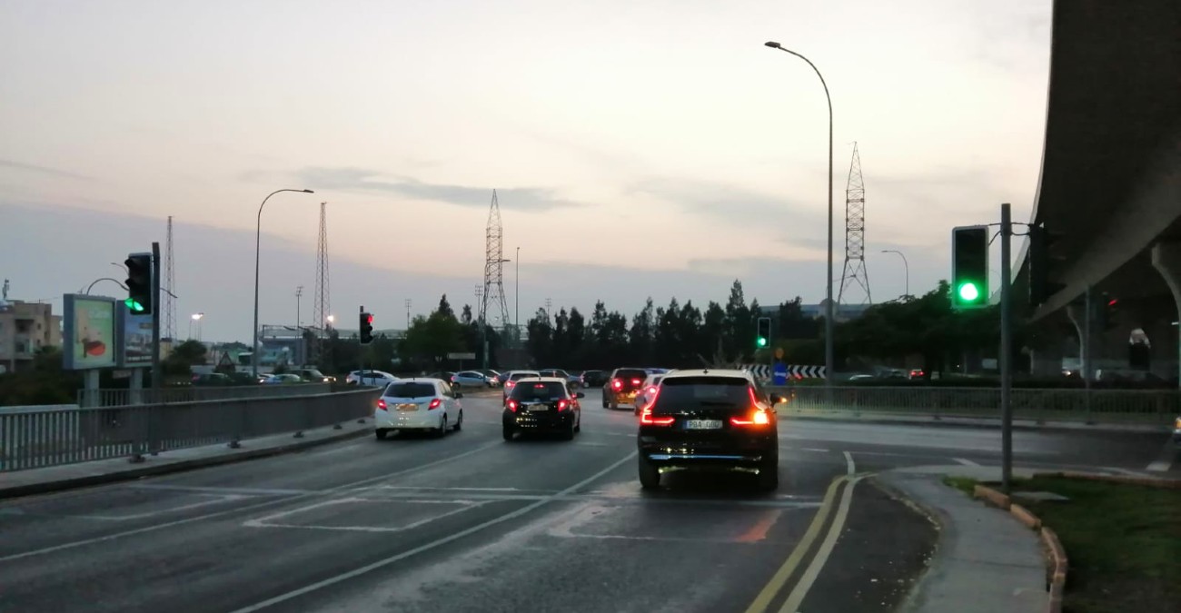 &Omega;&rho;&alpha;ί&omicron;&sigmaf;, &chi;&alpha;&lambda;&alpha;&rho;ό&sigmaf; &kappa;&alpha;&iota;&hellip; &epsilon;&pi;&iota;&kappa;ί&nu;&delta;&upsilon;&nu;&omicron;&sigmaf; &omicron; &kappa;ύ&rho;&iota;&omicron;&sigmaf; &ndash; &Pi;έ&rho;&alpha;&sigma;&epsilon; &sigma;&tau;&omicron; &alpha;&nu;&tau;ί&theta;&epsilon;&tau;&omicron; &rho;&epsilon;ύ&mu;&alpha; &kappa;&upsilon;&kappa;&lambda;&omicron;&phi;&omicron;&rho;ί&alpha;&sigmaf; &pi;&epsilon;&rho;&nu;ώ&nu;&tau;&alpha;&sigmaf; &pi;ά&nu;&omega; &alpha;&pi;ό&hellip; &nu;&eta;&sigma;ί&delta;&alpha; &ndash; &Delta;&epsilon;ί&tau;&epsilon; &beta;ί&nu;&tau;&epsilon;&omicron;