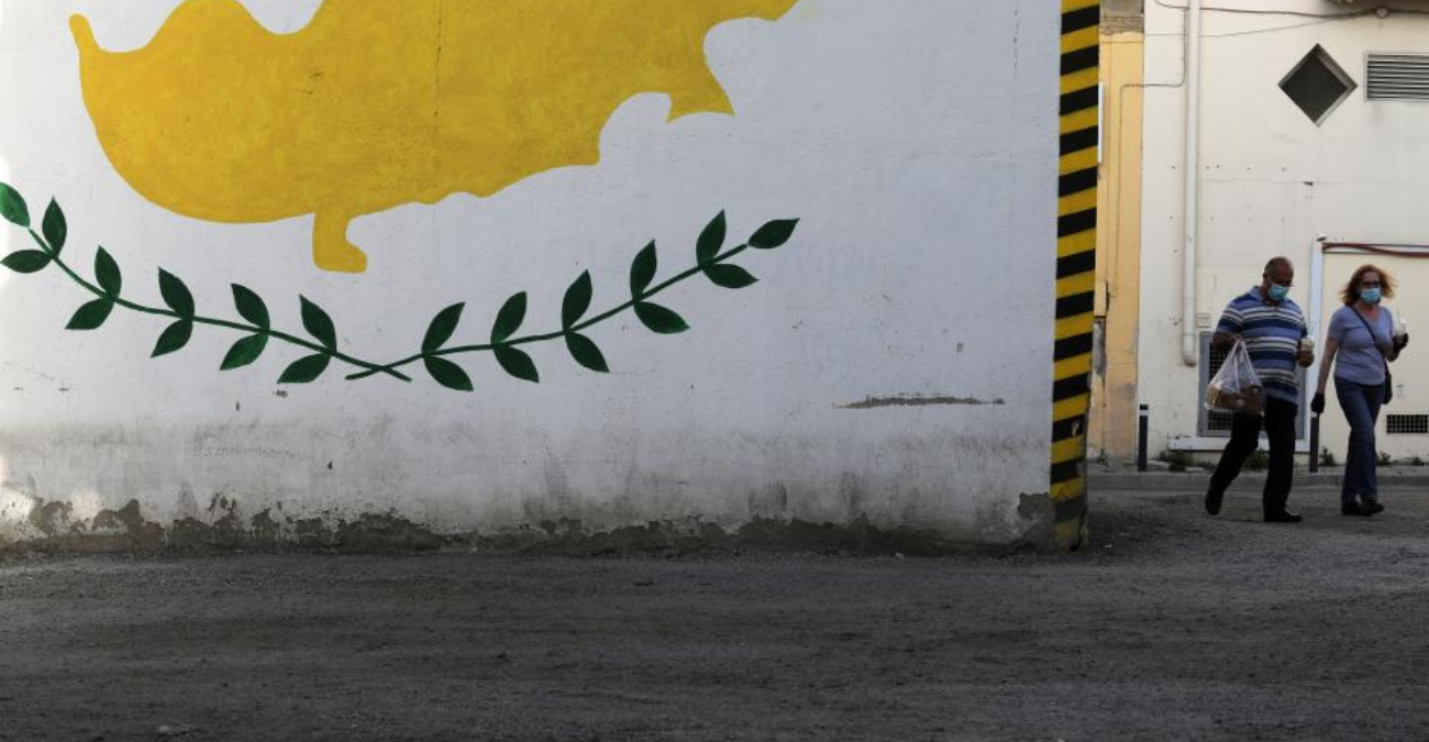 «Λύση με δικαιώματα για όλους και χωρίς τουρκικά στρατεύματα»