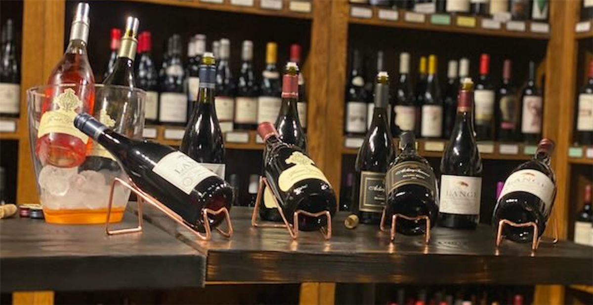 &Tau;&omicron; wine bar &tau;&eta;&sigmaf; &Lambda;&epsilon;&mu;&epsilon;&sigma;&omicron;ύ &pi;&omicron;&upsilon; &gamma;ί&nu;&epsilon;&tau;&alpha;&iota; hotspot &mu;&epsilon; &tau;&alpha; &pi;&iota;&omicron; &delta;&upsilon;&nu;&alpha;&tau;ά pop-up events