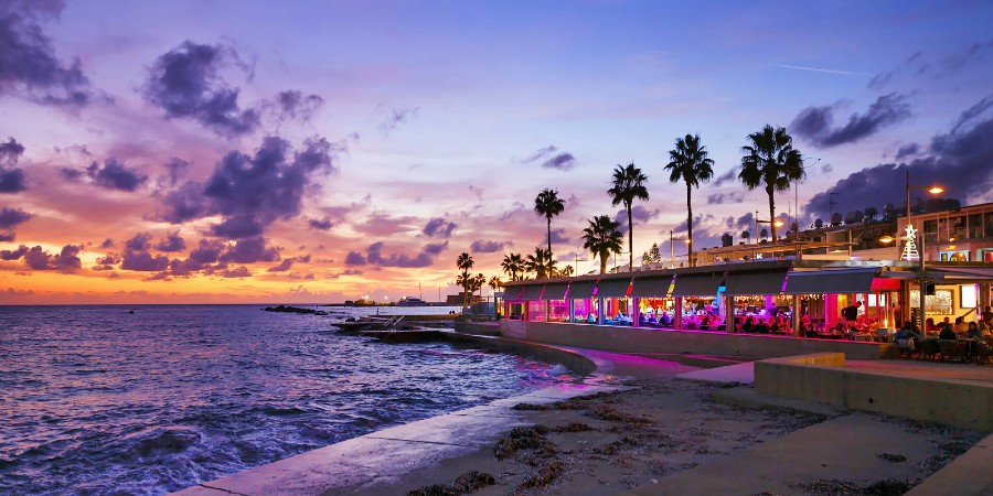 Καιρός: Μην πακετάρετε ακόμη τα χειμωνιάτικα – Μετά την μίνι άνοιξη, έρχονται βροχές και καταιγίδες - «Επίθεση» σκόνης