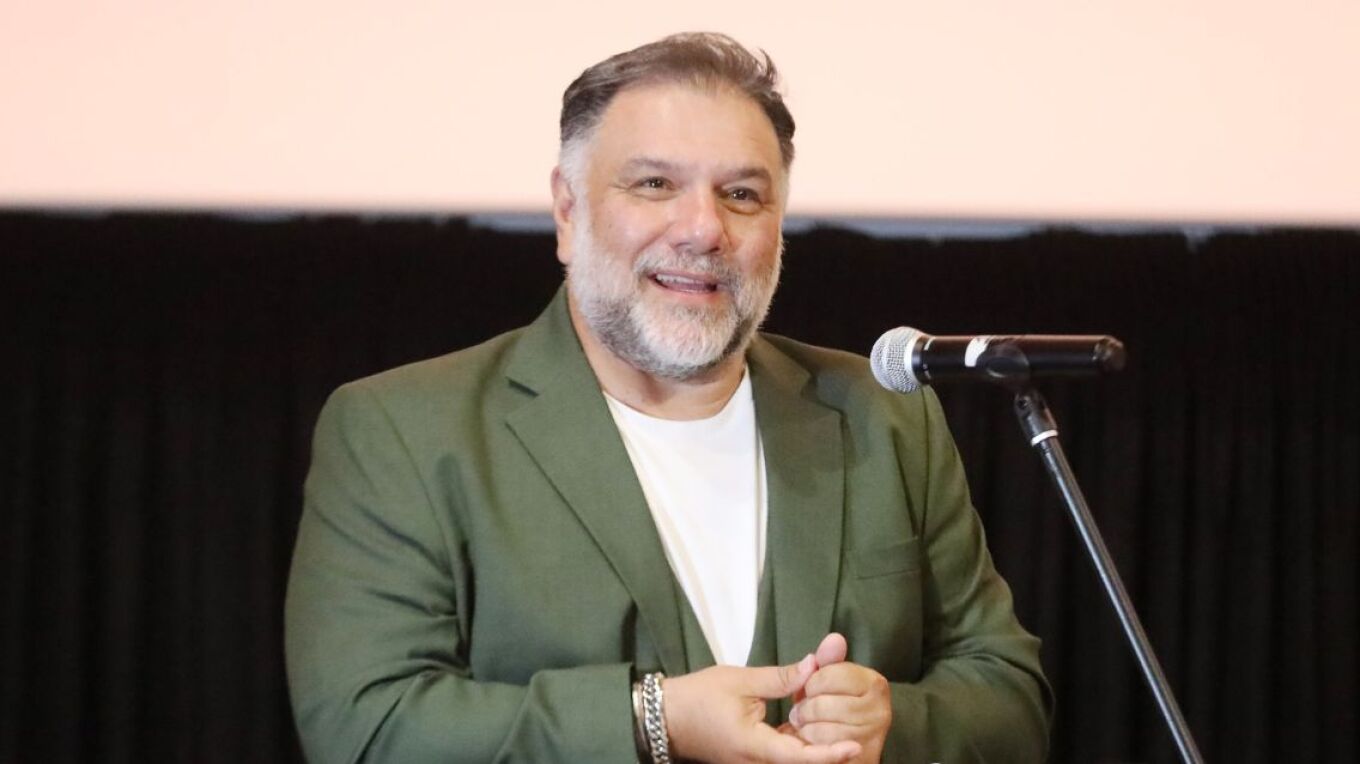 &Gamma;&rho;&eta;&gamma;ό&rho;&eta;&sigmaf; &Alpha;&rho;&nu;&alpha;&omicron;ύ&tau;&omicron;&gamma;&lambda;&omicron;&upsilon;: &Pi;έ&rho;&alpha;&sigma;&alpha; &alpha;&pi;ό &pi;&omicron;&lambda;&lambda;έ&sigmaf; &delta;&iota;&alpha;&kappa;&upsilon;&mu;ά&nu;&sigma;&epsilon;&iota;&sigmaf;, έ&chi;&omega; &phi;ά&epsilon;&iota; &delta;&iota;ά&phi;&omicron;&rho;&alpha; &chi;&alpha;&sigma;&tau;&omicron;ύ&kappa;&iota;&alpha; &sigma;&tau;&eta; &zeta;&omega;ή &mu;&omicron;&upsilon;