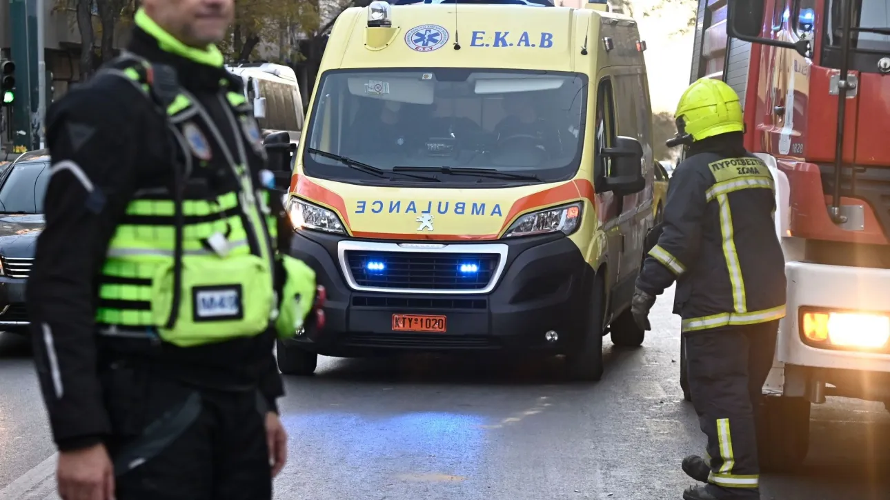 Νεκροί πατέρας και 13χρονος γιος σε σύγκρουση με φορτηγό