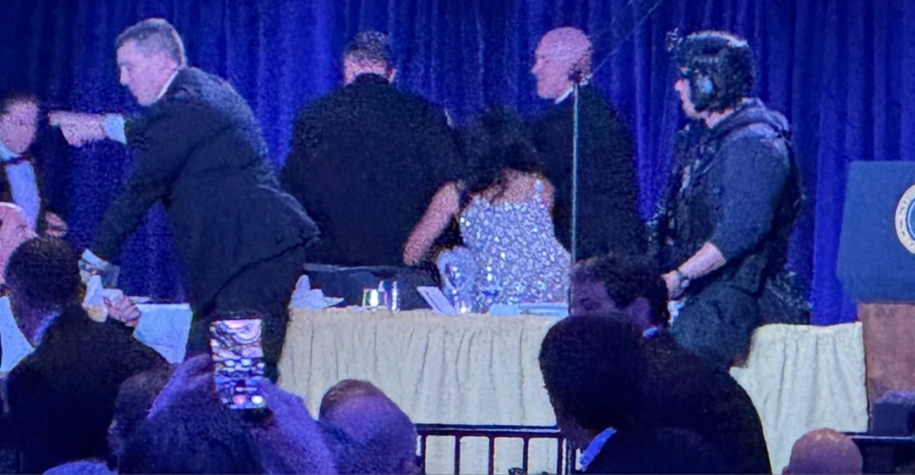 Νέο βίντεο από την επίθεση στο δείπνο στον Λευκό Οίκο -Γιατί φυγάδευσαν πρώτα τον αντιπρόεδρο Βανς και μετά τον Τραμπ