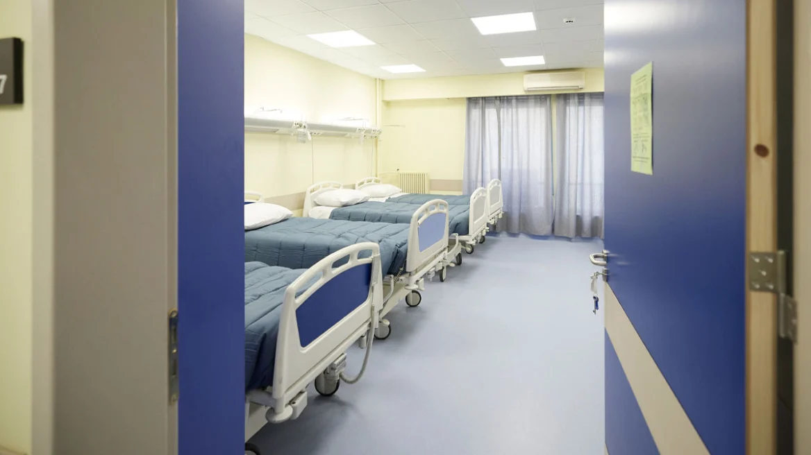 Στο Νοσοκομείο σε σοβαρή κατάσταση δυο μικρά παιδιά Στο Νοσοκομείο σε σοβαρή κατάσταση δυο μικρά παιδιά