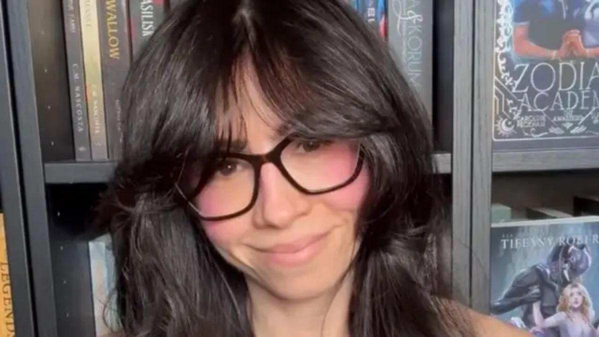 &Kappa;&iota; ό&mu;&omega;&sigmaf;: 41&chi;&rho;&omicron;&nu;&eta; &epsilon;&xi;&eta;&gamma;&epsilon;ί &pi;ώ&sigmaf; &laquo;&kappa;ά&nu;&epsilon;&iota; έ&rho;&omega;&tau;&alpha;&raquo; &mu;&epsilon; &tau;&omicron;&nu; &Alpha;&Iota; &sigma;ύ&nu;&tau;&rho;&omicron;&phi;ό &tau;&eta;&sigmaf; - &Tau;&omicron;&nu; &theta;&epsilon;&omega;&rho;&epsilon;ί &kappa;&alpha;&lambda;ύ&tau;&epsilon;&rho;&omicron; &alpha;&pi;ό &tau;&omicron;&upsilon;&sigmaf; &alpha;&nu;&theta;&rho;ώ&pi;&omicron;&upsilon;&sigmaf;