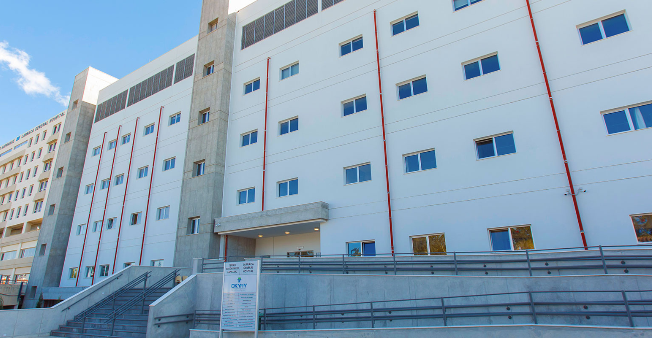 &Tau;&iota; &sigma;&upsilon;&mu;&beta;&alpha;ί&nu;&epsilon;&iota; &sigma;&tau;&omicron; &Gamma;&epsilon;&nu;&iota;&kappa;ό &Nu;&omicron;&sigma;&omicron;&kappa;&omicron;&mu;&epsilon;ί&omicron; &Lambda;ά&rho;&nu;&alpha;&kappa;&alpha;&sigmaf;; - &Pi;έ&nu;&tau;&epsilon; &kappa;&alpha;&tau;&alpha;&gamma;&gamma;&epsilon;&lambda;ί&epsilon;&sigmaf; &sigma;&epsilon; 3 &mu;ή&nu;&epsilon;&sigmaf; &chi;&tau;&upsilon;&pi;&omicron;ύ&nu; &laquo;&kappa;ό&kappa;&kappa;&iota;&nu;&omicron;&raquo;
