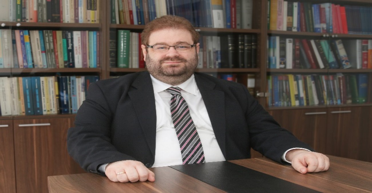Αιμιλινίδης: «Μόνο εντελώς αρνητική αξιολόγηση δικαιολογεί την απόφαση για Βαρωσιώτου