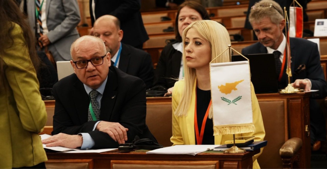 Η ασφάλεια της Ευρώπης να βασίζεται σε ενότητα, αρχές και συνέπεια
