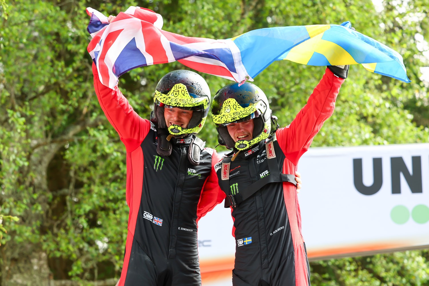 Σαρωτικό ντεμπούτο για τον Oliver Solberg με το Toyota GR Yaris Rally1 Σαρωτικό ντεμπούτο για τον Oliver Solberg με το Toyota GR Yaris Rally1