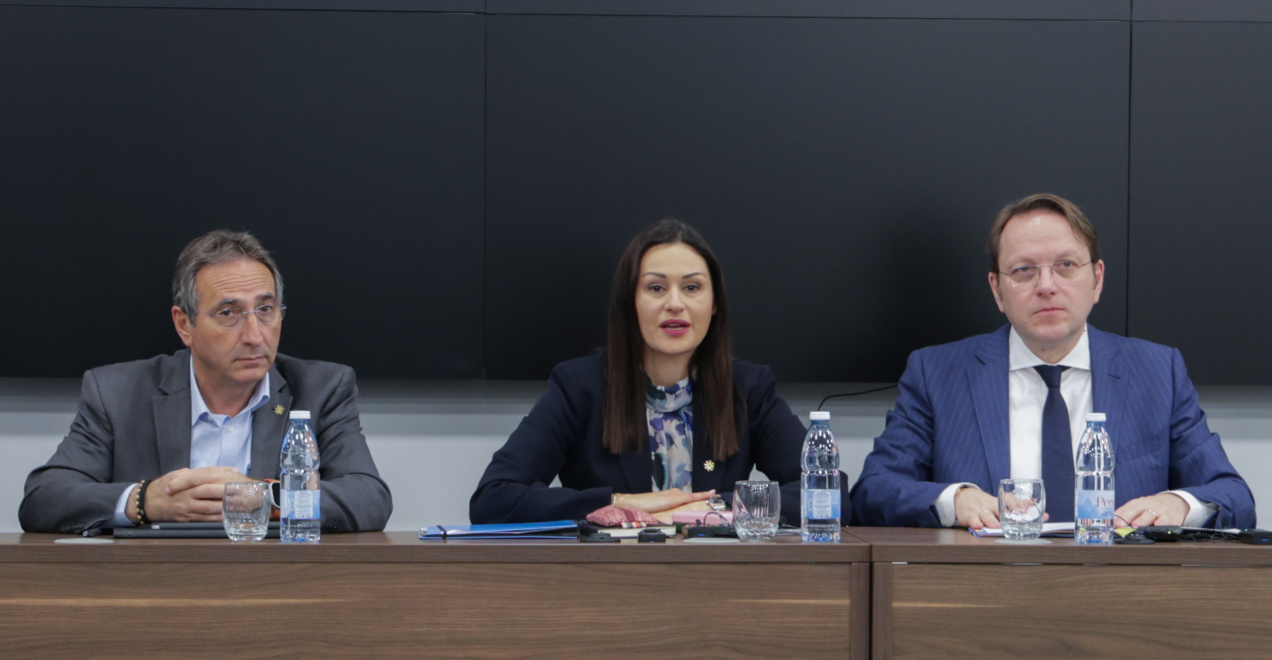 &laquo;&Kappa;&alpha;&mu;ί&alpha; &chi;&alpha;&lambda;ά&rho;&omega;&sigma;&eta; &sigma;&tau;&omicron;&nu; &kappa;&alpha;&nu;&omicron;&nu;&iota;&sigma;&mu;ό&raquo; - Ό&sigma;&alpha; &epsilon;ί&pi;&epsilon; &omicron; &Epsilon;&upsilon;&rho;&omega;&pi;&alpha;ί&omicron;&sigmaf; &Epsilon;&pi;ί&tau;&rho;&omicron;&pi;&omicron;&sigmaf; &gamma;&iota;&alpha; &alpha;&phi;&theta;ώ&delta;&eta; &pi;&upsilon;&rho;&epsilon;&tau;ό