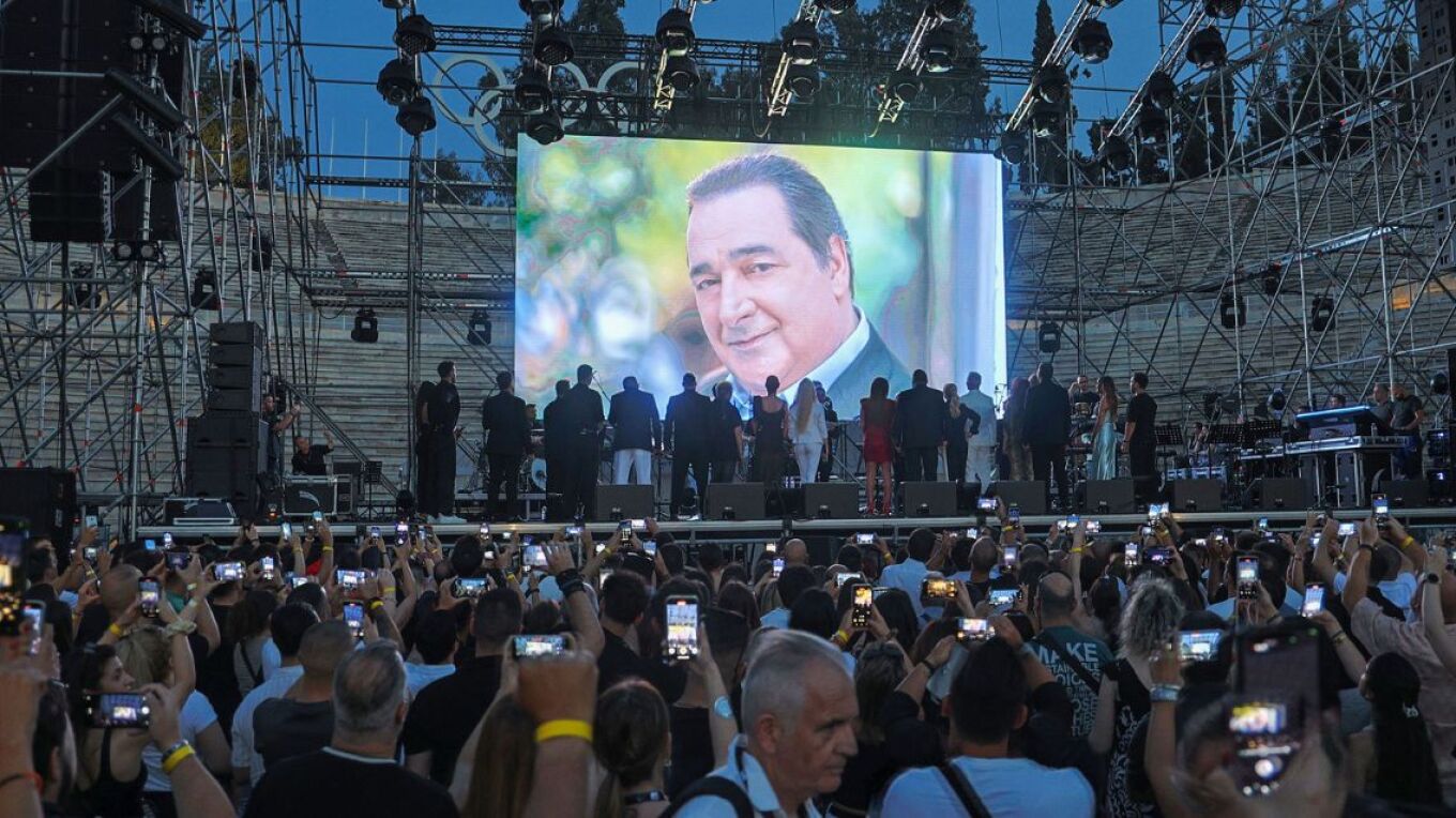 «Μια νύχτα για τον Βασίλη» – Ρίγη συγκίνησης στο Καλλιμάρμαρο για τον Βασίλη Καρρά - Όλες οι φωτογραφίες
