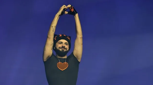 Eurovision 2026: &Omicron; Akylas έ&kappa;&alpha;&nu;&epsilon; &tau;&eta;&nu; &pi;&rho;ώ&tau;&eta; &pi;&rho;ό&beta;&alpha; &sigma;&tau;&eta; &Beta;&iota;έ&nu;&nu;&eta; &ndash; &Pi;ώ&sigmaf; &theta;&alpha; &epsilon;ί&nu;&alpha;&iota; &eta; &epsilon;&mu;&phi;ά&nu;&iota;&sigma;ή &tau;&omicron;&upsilon; &sigma;&tau;&eta; &sigma;&kappa;&eta;&nu;ή