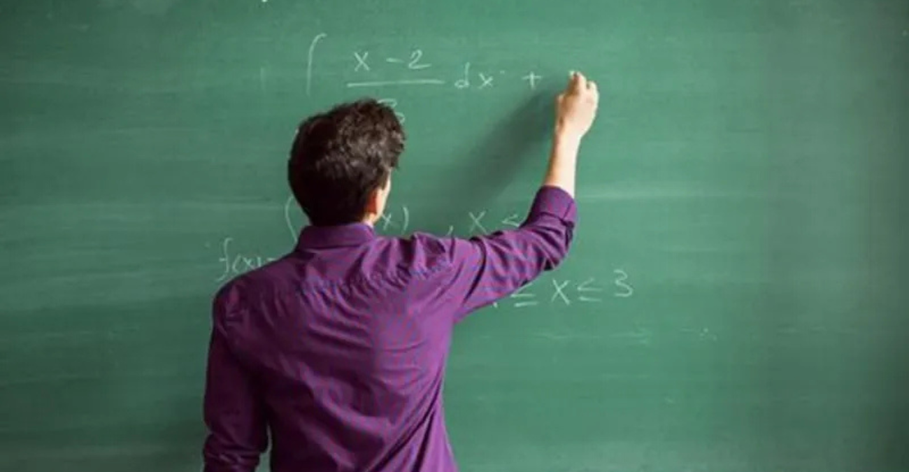 &laquo;&Phi;&omega;&tau;&iota;έ&sigmaf;&raquo; &sigma;&tau;&eta;&nu; &Epsilon;&pi;&iota;&tau;&rho;&omicron;&pi;ή &Pi;&alpha;&iota;&delta;&epsilon;ί&alpha;&sigmaf; &gamma;&iota;&alpha; &tau;&eta;&nu; &alpha;&xi;&iota;&omicron;&lambda;ό&gamma;&eta;&sigma;&eta; &epsilon;&kappa;&pi;&alpha;&iota;&delta;&epsilon;&upsilon;&tau;&iota;&kappa;ώ&nu; &ndash; &Tau;&iota; &zeta;&eta;&tau;&omicron;ύ&nu; &omicron;&iota; &omicron;&rho;&gamma;&alpha;&nu;ώ&sigma;&epsilon;&iota;&sigmaf;