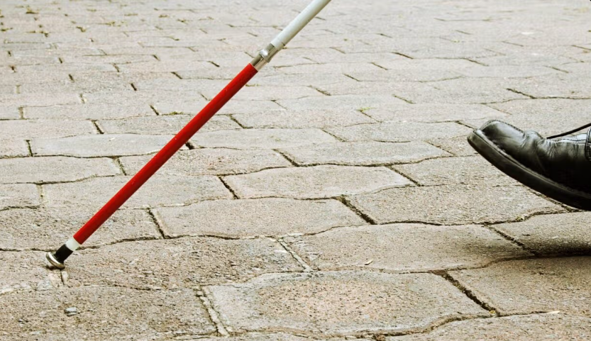 &Chi;&omega;&rho;ί&sigmaf; &pi;&rho;&omicron;&sigma;&tau;&alpha;&sigma;ί&alpha; &omicron;&iota; &tau;&upsilon;&phi;&lambda;&omicron;ί: &laquo;&Sigma;&tau;&omicron;&nu; &alpha;έ&rho;&alpha;&raquo; &eta; &chi;&omicron;&rho;&eta;&gamma;ί&alpha; &tau;&omega;&nu; 382 &epsilon;&upsilon;&rho;ώ &mu;&epsilon; &nu;έ&omicron; &nu;&omicron;&mu;&omicron;&sigma;&chi;έ&delta;&iota;&omicron; - &Tau;&omicron;&upsilon;&sigmaf; έ&kappa;&alpha;&nu;&alpha;&nu; &alpha;ύ&xi;&eta;&sigma;&eta; &mu;ό&nu;&omicron;... 60 &sigma;&epsilon;&nu;&tau;