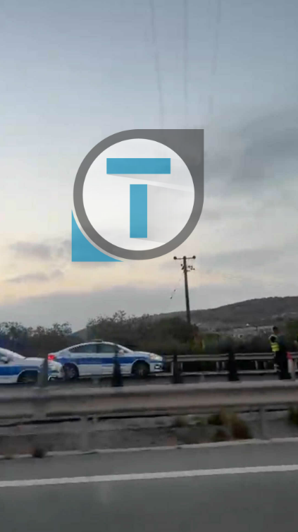 Τροχαίο στον αυτοκινητόδρομο: Οδηγός «κάρφωσε» σε κιγκλίδωμα – Μεταφέρθηκε στο νοσοκομείο Τροχαίο στον αυτοκινητόδρομο: Οδηγός «κάρφωσε» σε κιγκλίδωμα – Μεταφέρθηκε στο νοσοκομείο