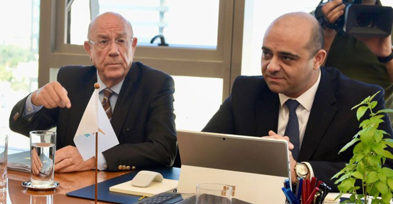 «Όχι» από την ΟΕΒ στην πρόταση για ΑΤΑ: Κρίσιμες ώρες για τη συνέχιση του διαλόγου «Όχι» από την ΟΕΒ στην πρόταση για ΑΤΑ: Κρίσιμες ώρες για τη συνέχιση του διαλόγου