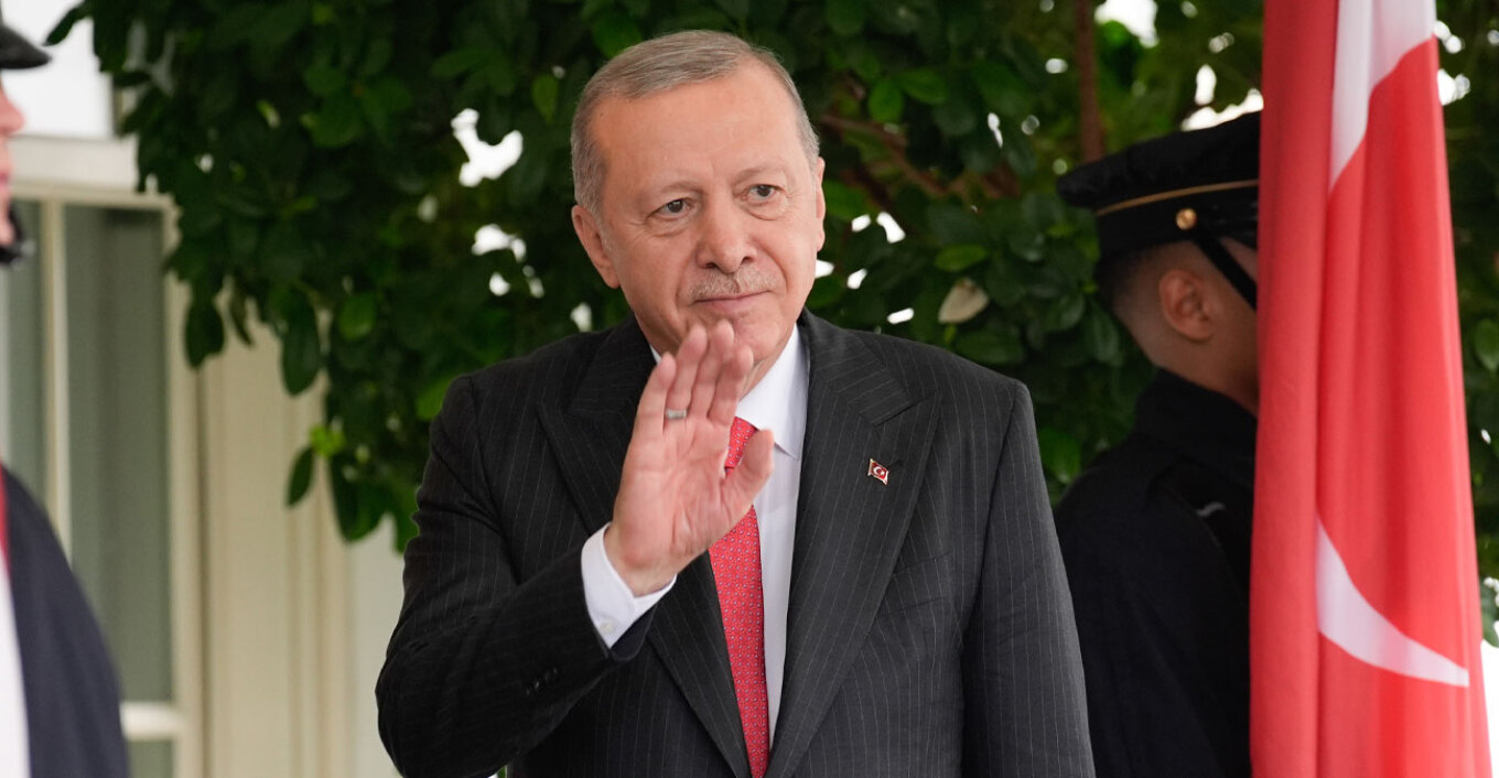 «Η Κύπρος στο… μενού του νέου ιμπεριαλιστικού παιχνιδιού»